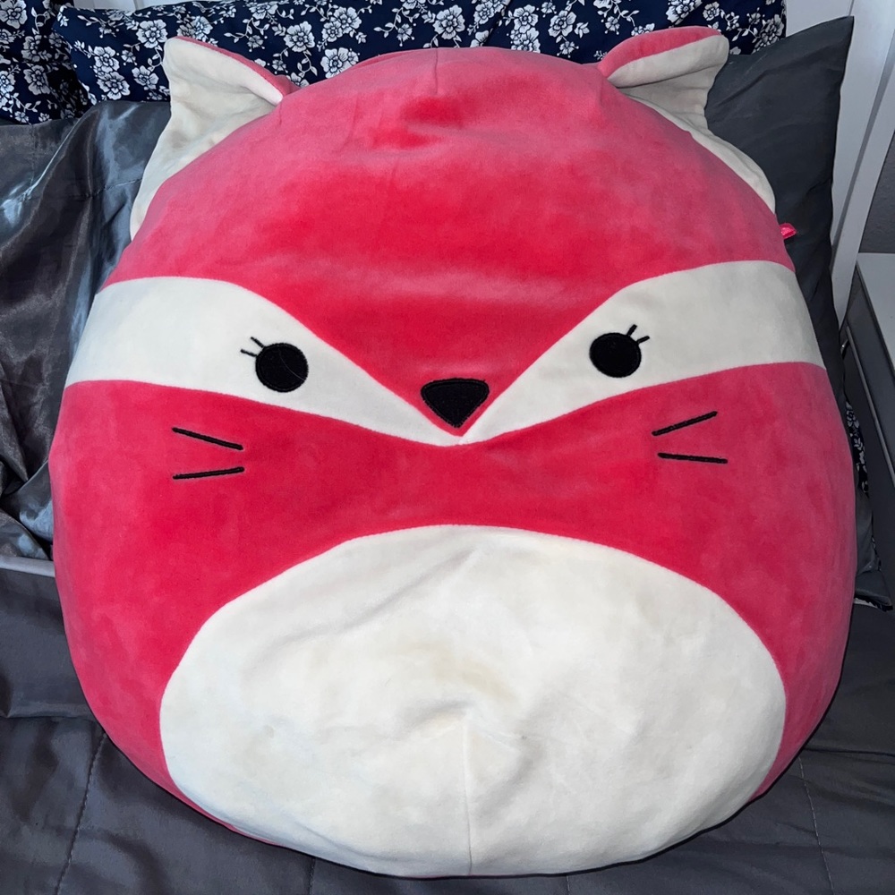 Fifi the Fox 20 inch Squishmallow
